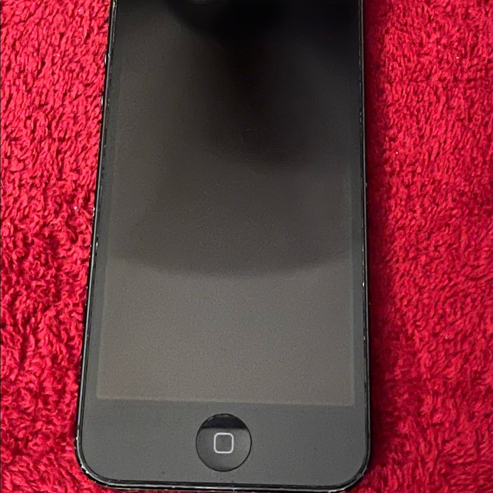 Unlocked Model A1498 IPhone 5 -works, just slow.
